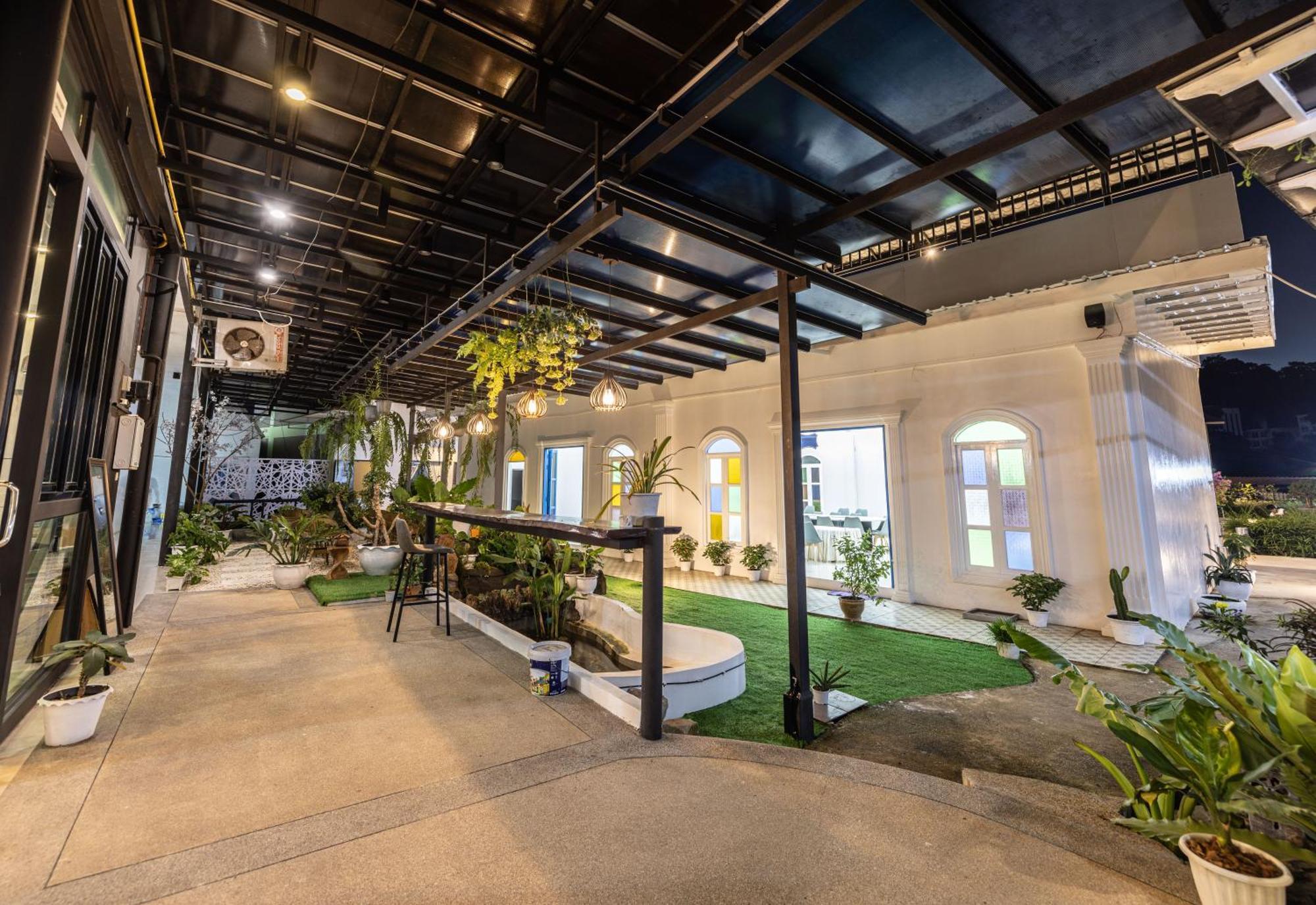 Blue Carina Hotel Phuket Ngoại thất bức ảnh