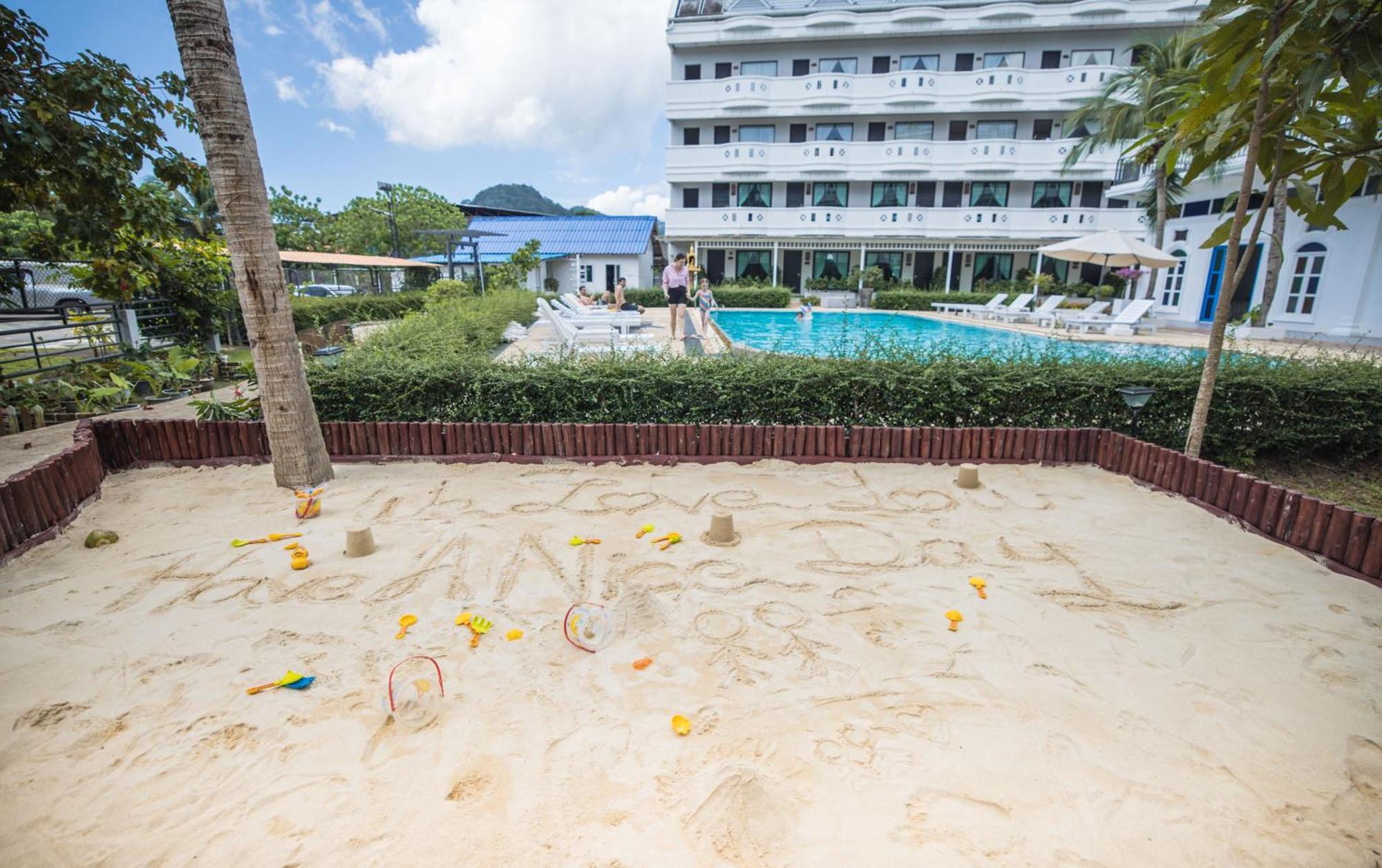 Blue Carina Hotel Phuket Ngoại thất bức ảnh