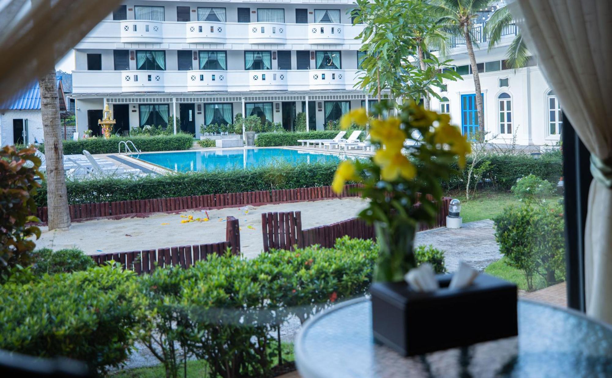 Blue Carina Hotel Phuket Ngoại thất bức ảnh