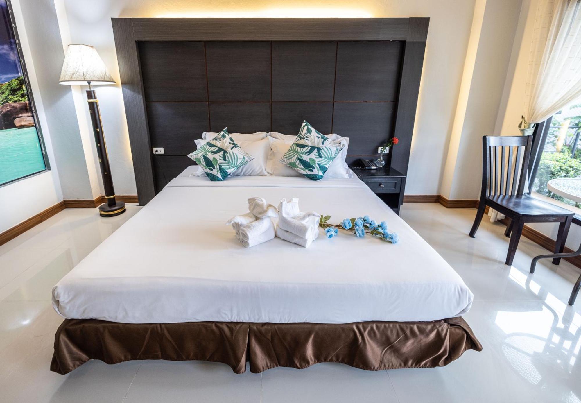 Blue Carina Hotel Phuket Ngoại thất bức ảnh