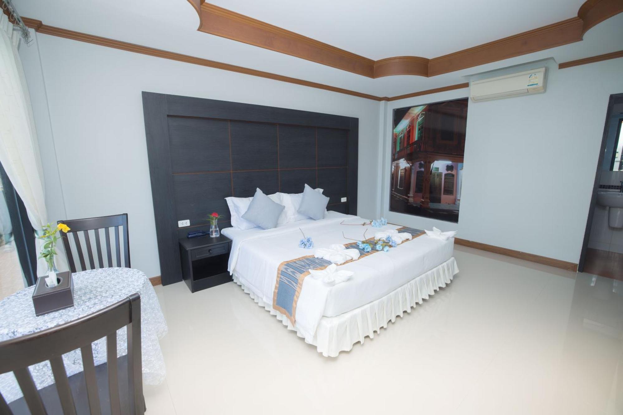 Blue Carina Hotel Phuket Ngoại thất bức ảnh