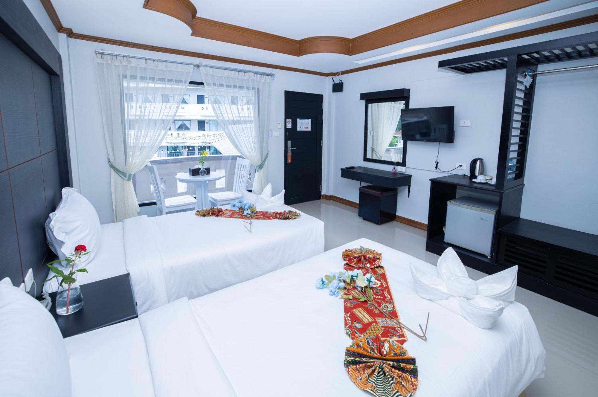 Blue Carina Hotel Phuket Ngoại thất bức ảnh