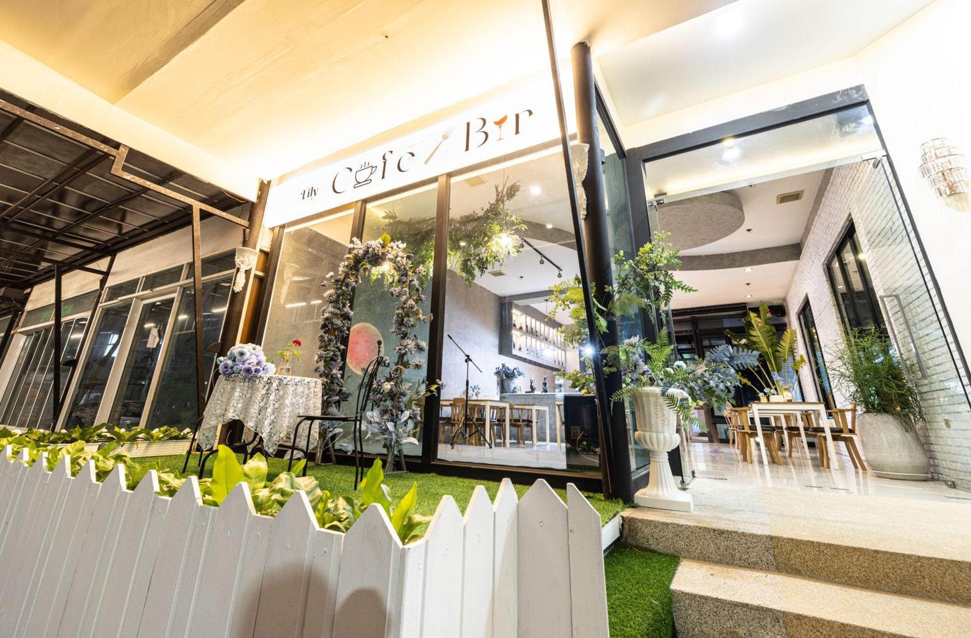 Blue Carina Hotel Phuket Ngoại thất bức ảnh